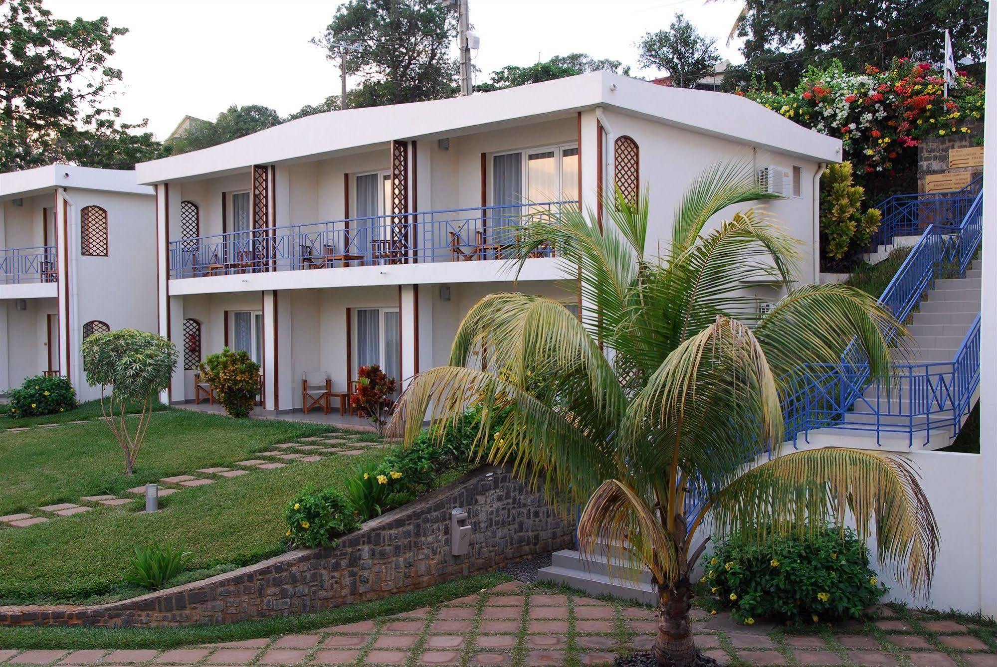 Allamanda Hotel Antsiranana Esterno foto